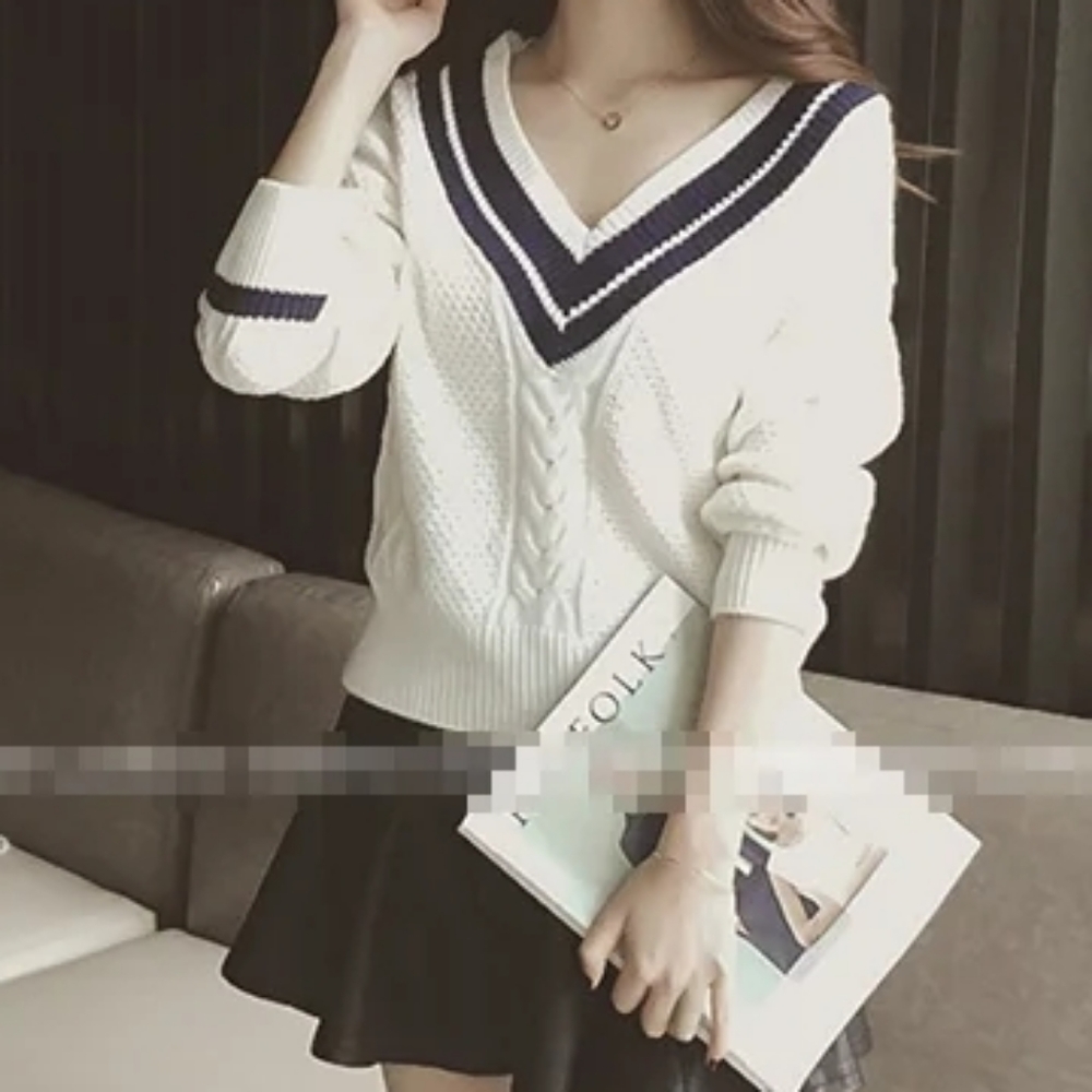 Knitted sweater